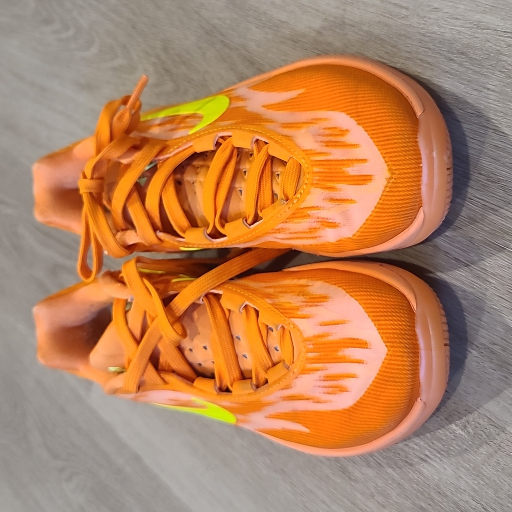 Nike Womens GT Cut 2